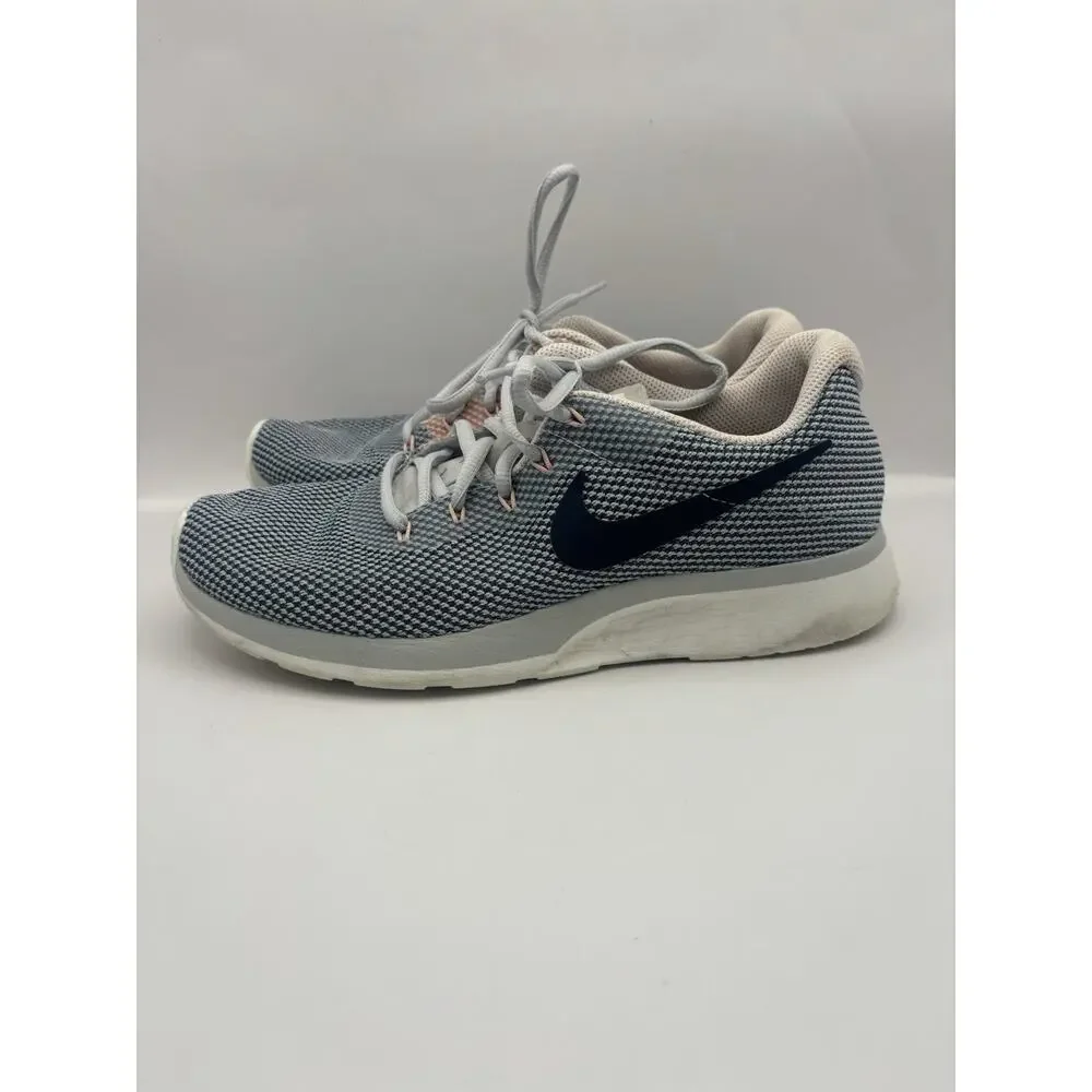 Nike Tanjun Racer Sneakers Women Size 9